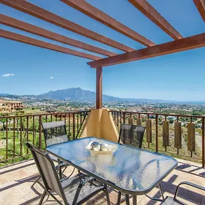  Appartement Awesome In Benahavis With 2 Bedrooms, Outdoor Swimming Pool And Swimming Pool